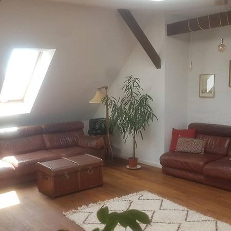 Helle Dachgeschosswohnung Fuer 8 Personen In Zentraler Lage Berlin Zewnętrze zdjęcie
